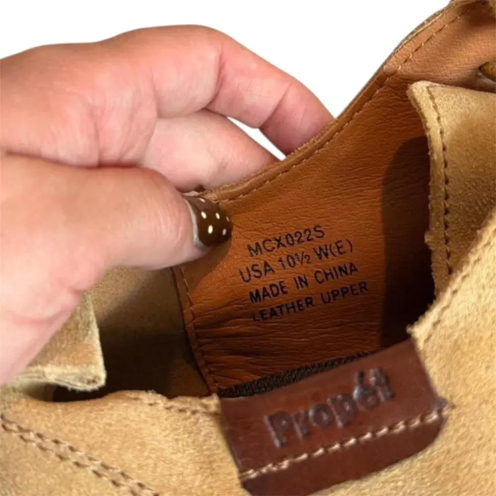 Propét Finn Suede Lace Up Oxfords Desert Camel Orthotic Friendly Shoes 10 ½ Wide
